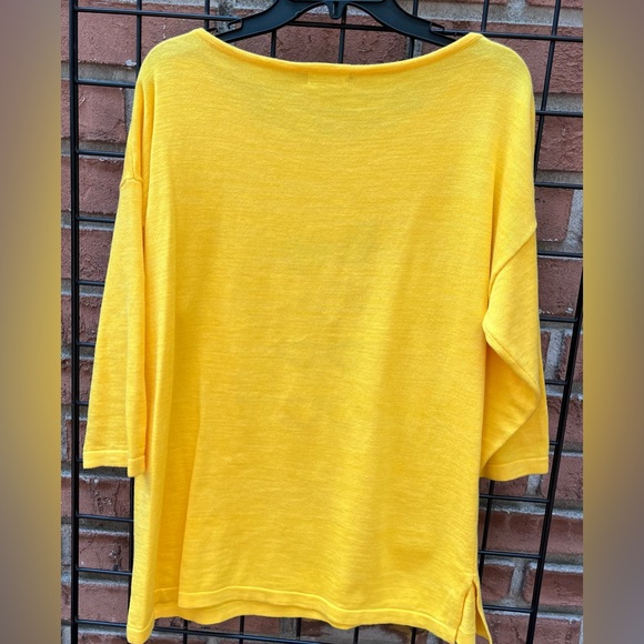 Bua//Bua Yellow Sweater with Embroidered Sunglasses Size L - Picture 3 of 3
